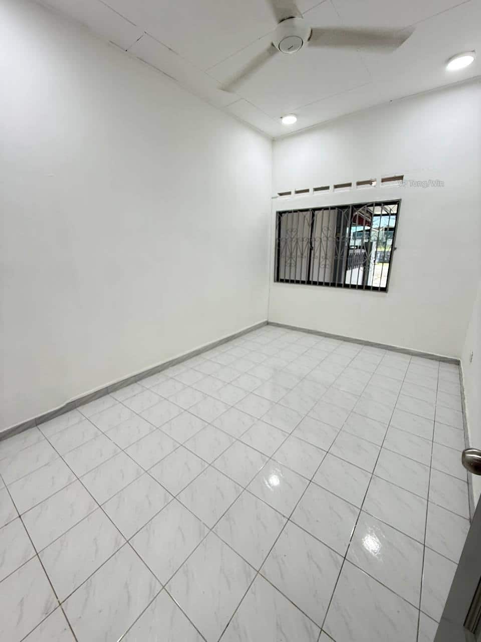 Single storey semi detached Jalan inang x, Taman Skudai Baru 6