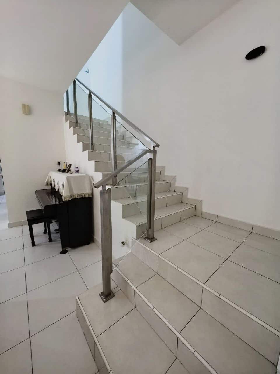 Double Storey Terrace Taman Nusa Idaman 6