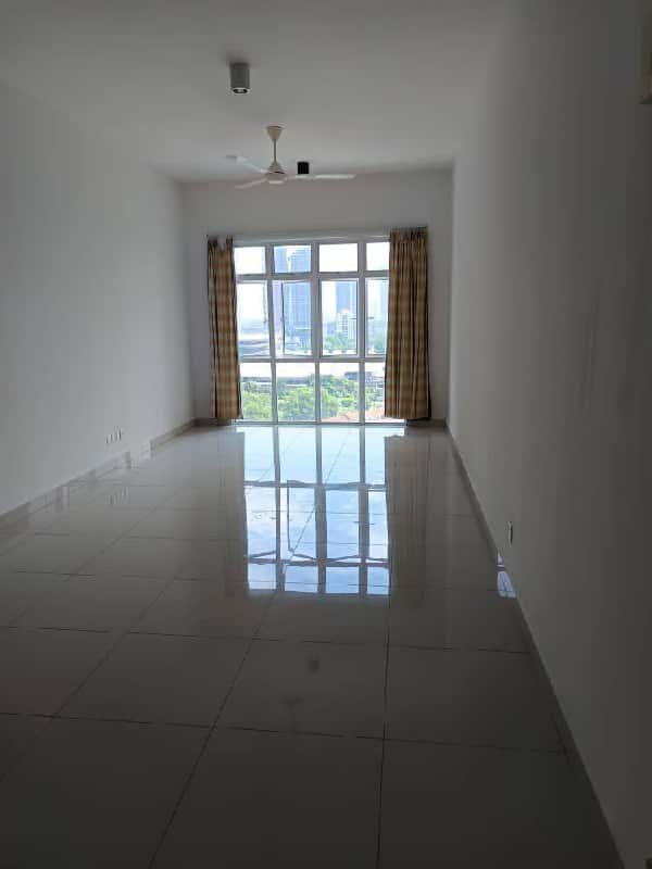 2 Storey Terrace House Seri Austin Hills 4