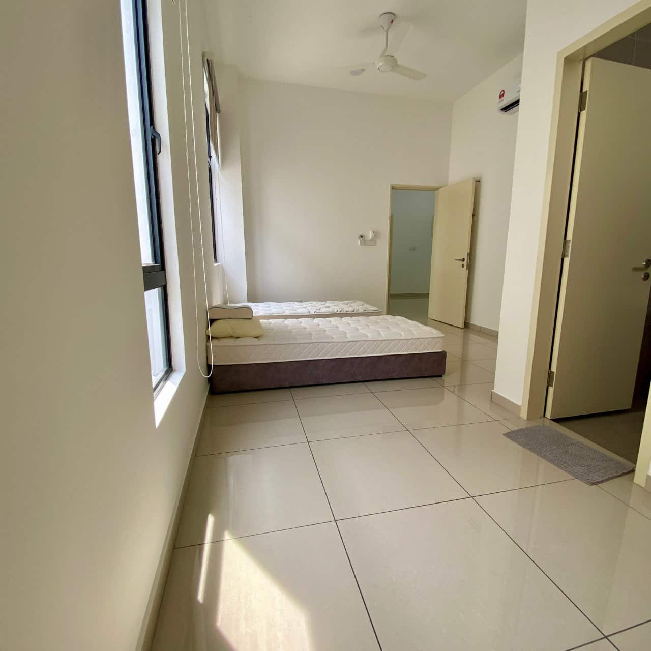 2 storey cluster Taman Desa Tebrau 5