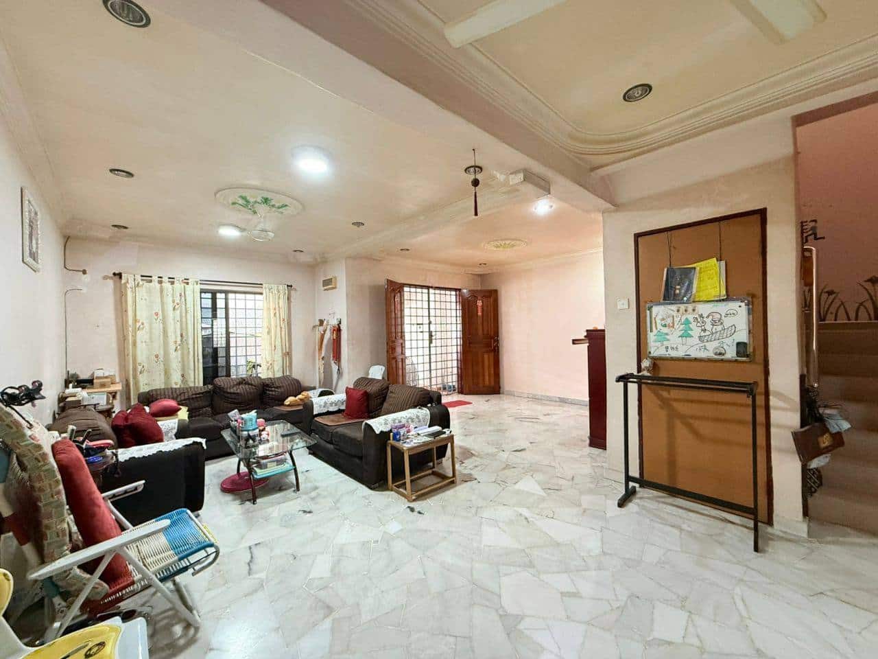 Double Storey Terrace Jalan Meranti Sri Pulai 2