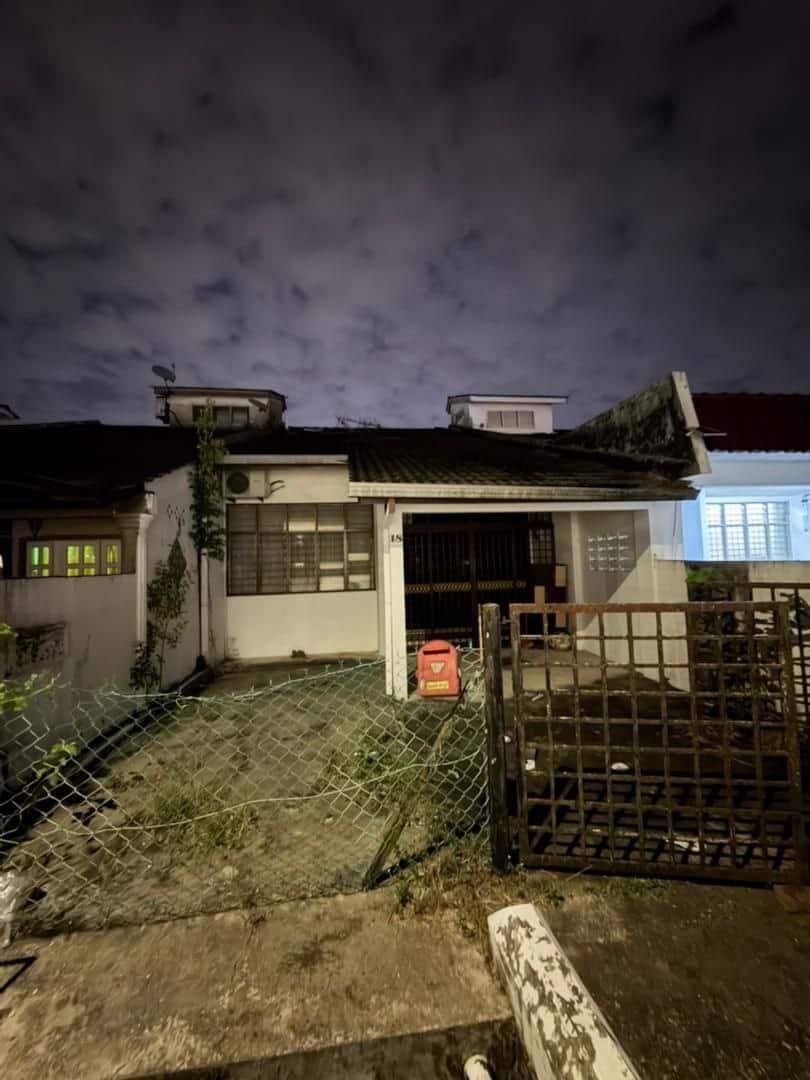 House Taman Munsyi Ibrahim 2