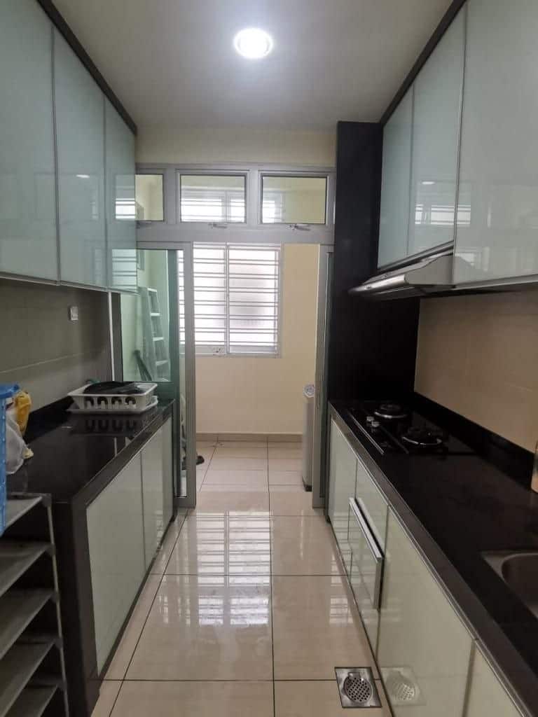 Condo Midori Green 6