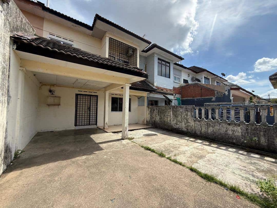 DOUBLE STOREY Taman Selesa Jaya 2
