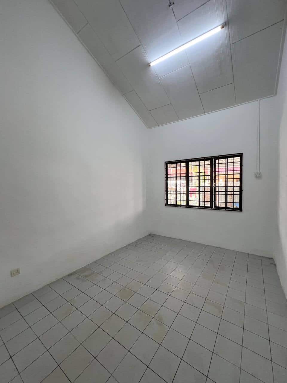 Single Storey Terrace Jalan Kekabu 5 5