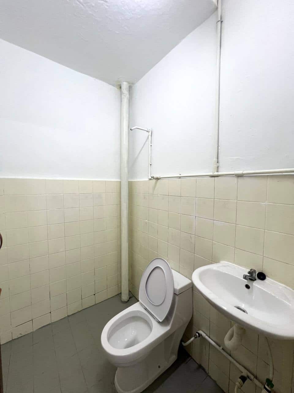 Single Storey Terrace Jalan Kekabu 5 8