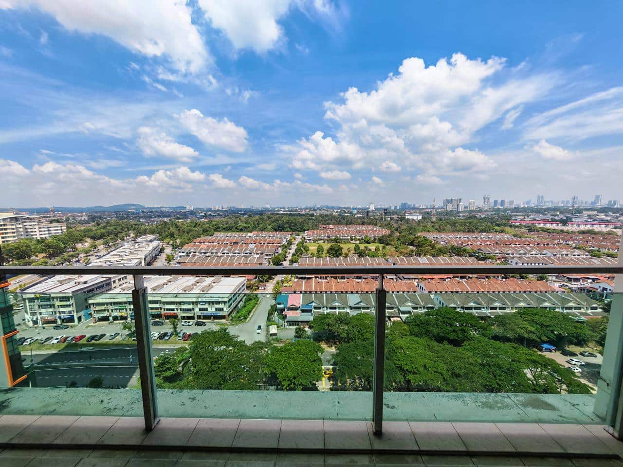 Service residence Jalan Mutiara Emas 9/23