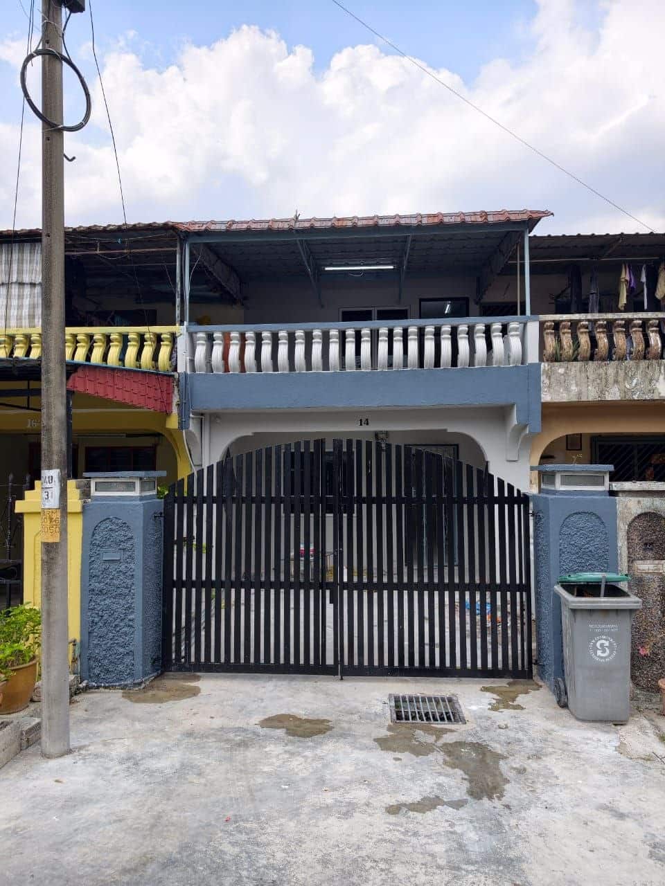 Double Storey Low Cost Taman Megah Ria 6