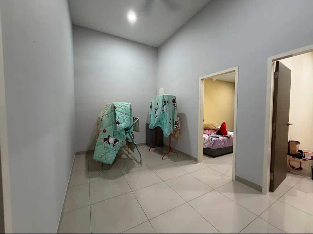 Double Storey Terrace Senadi Hills 5