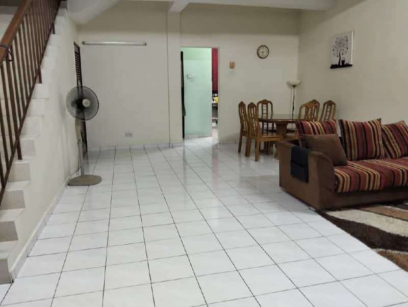 1.5 Storey Terrace Taman Scientex 11