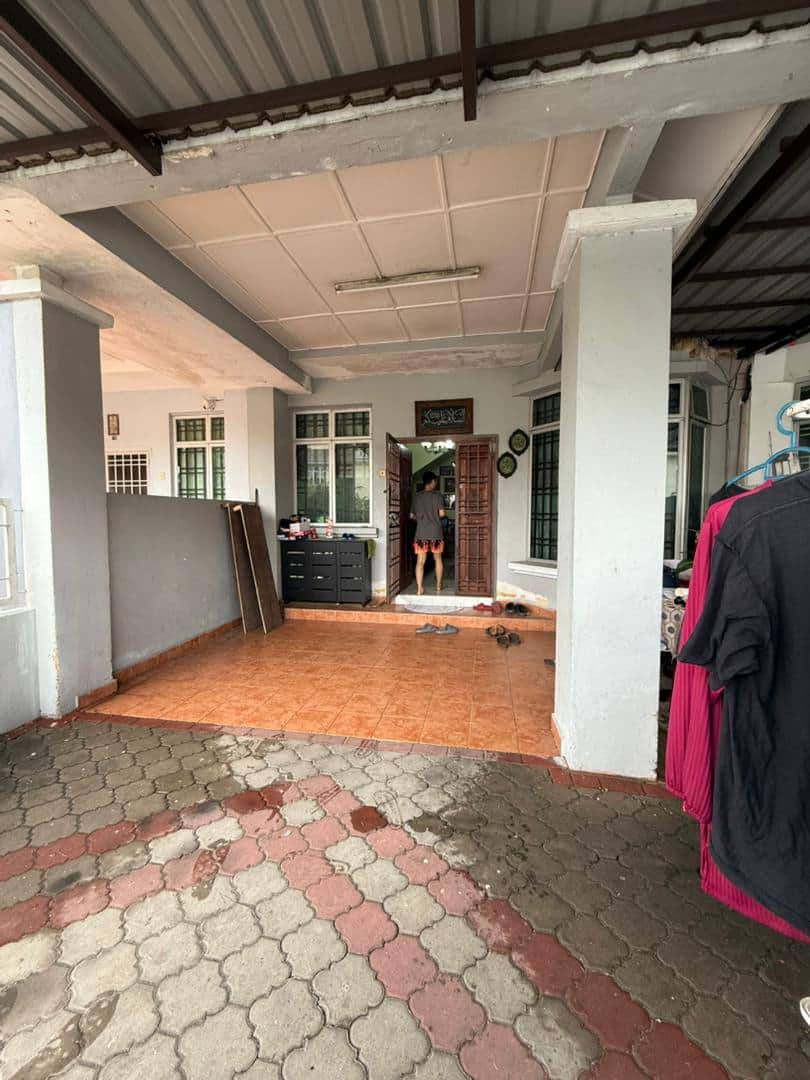 2 Storey Terrance Taman Scientex