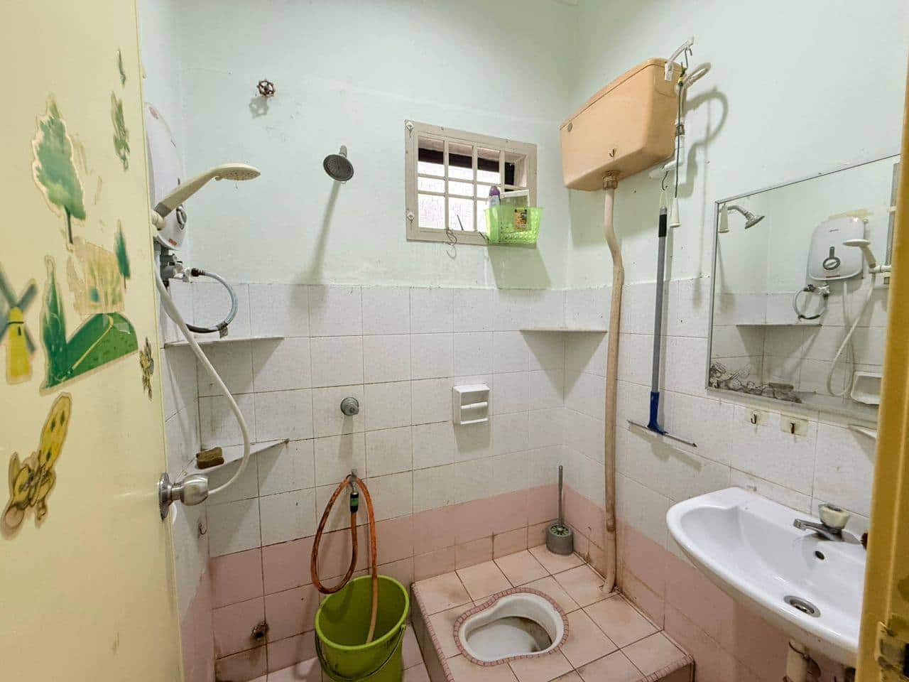 Single Storey Terrace Jalan Bakti Mutiara Rini 10