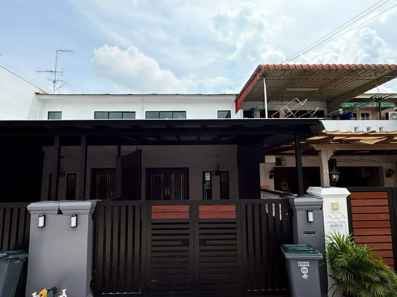 Double Storey Low Cost Taman Damai Jaya Skudai