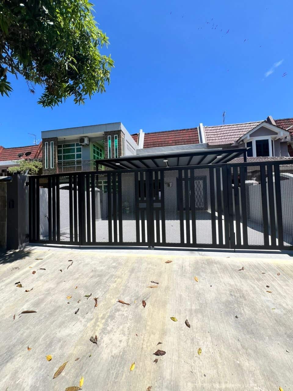 Super Link Double Storey Terrace House Taman Bukit Kempas
