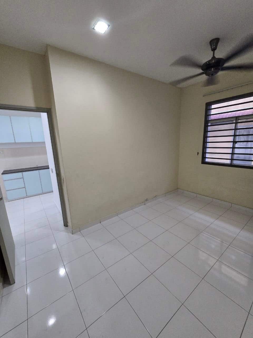 House Setia Tropika 3