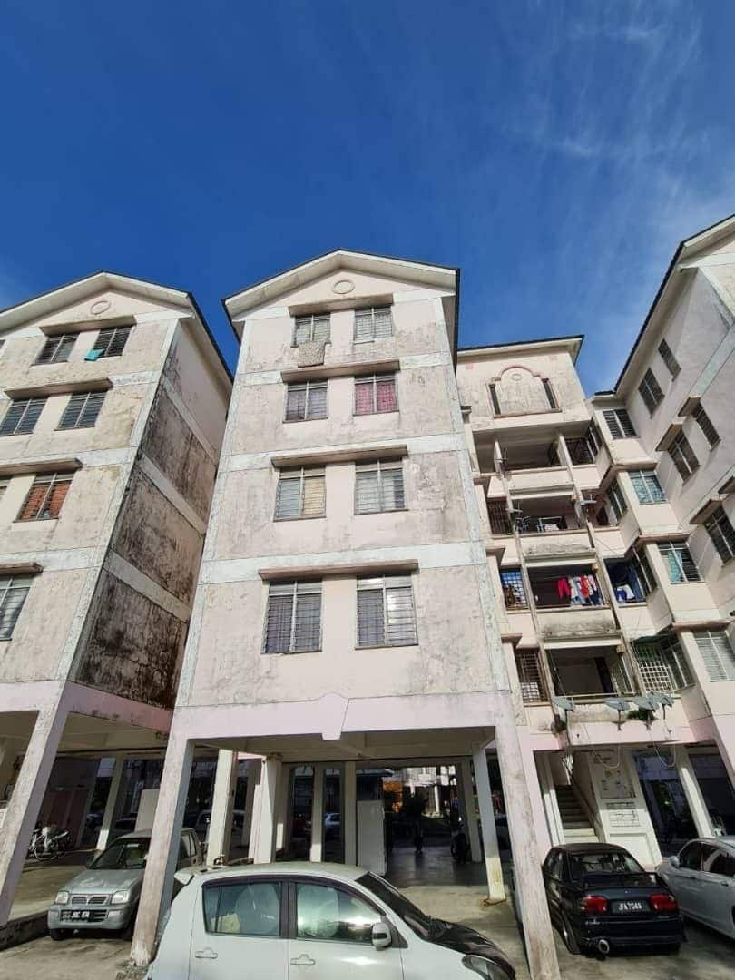 Low Cost Flat Taman Daya