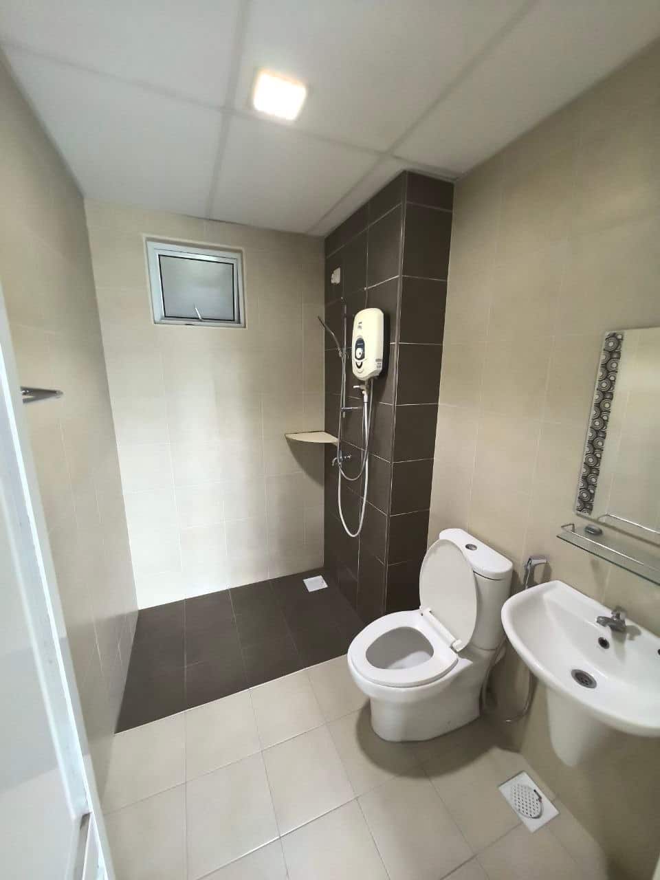 Condominium Golden Sands Residence JB Town 9