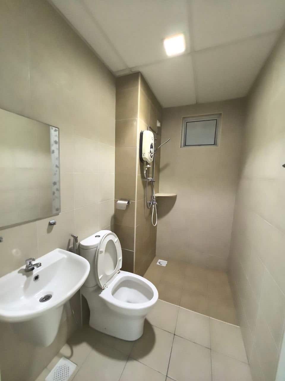 Condominium Golden Sands Residence JB Town 12