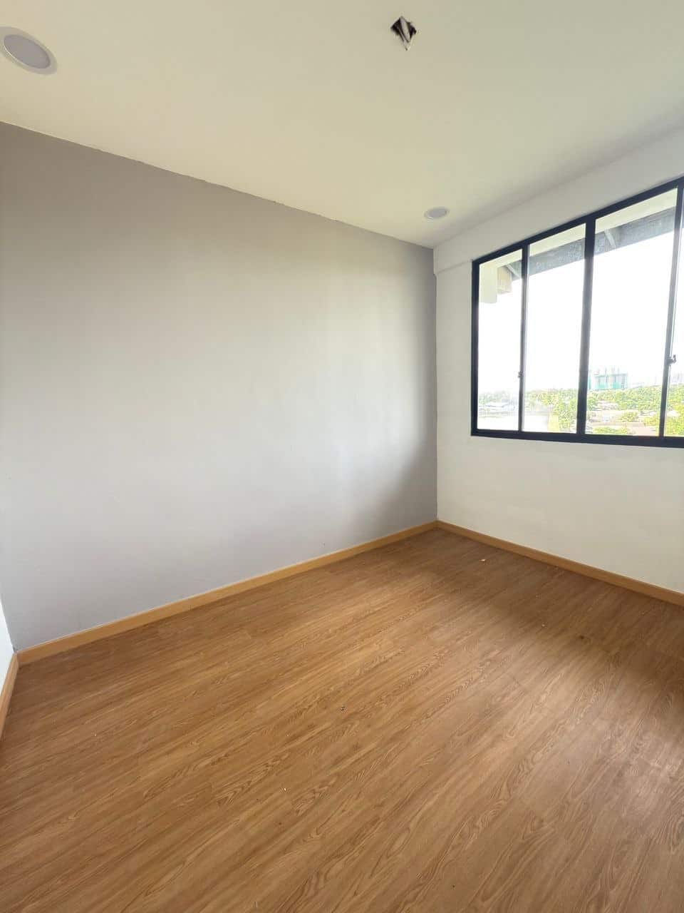 Flat Ehsan Jaya Sri Orkid 7