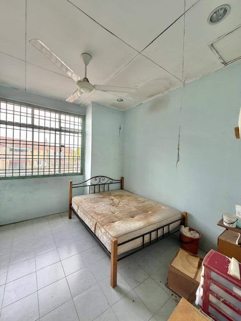 Double Storey Low Medium Cost Jalan Kijang 5