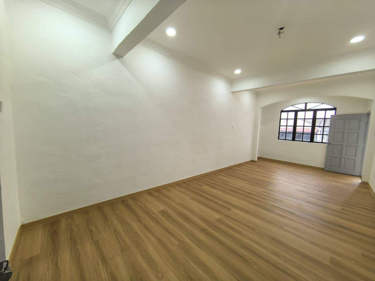 Double Storey Terrace House Taman Ungku Tun Aminah 4