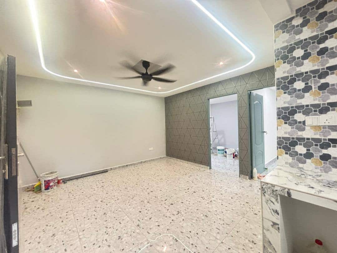 Double Storey Terrace End Lot Taman Universiti