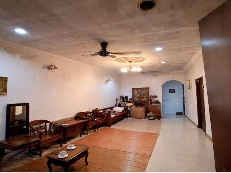 Single storey Jalan Rajawali Bandar Putra