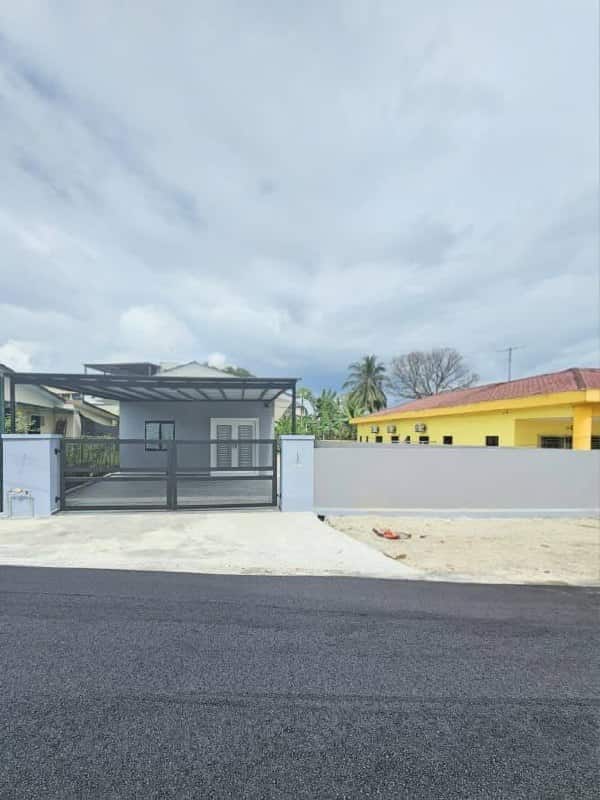 Double Storey Low Medium Cost Corner Lot Taman Scientex 4