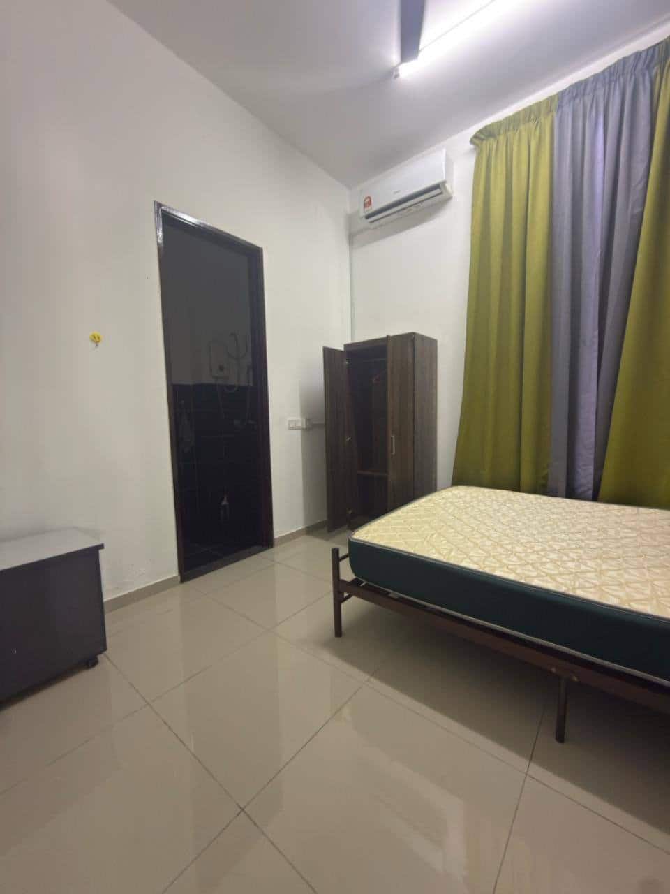 Double Storey Terrace House Permas Jaya 6