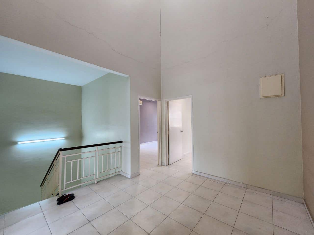 Double Storey Terrace House The Garden Residency 2