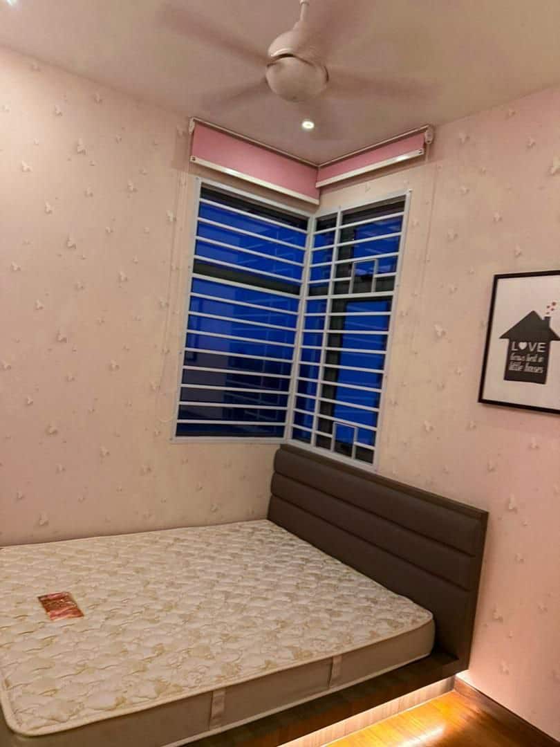 Condominium Crescent bay suites 6