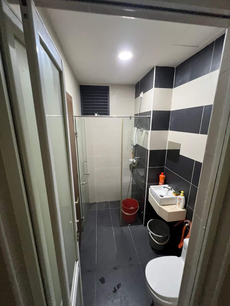 Condo Kempas 6