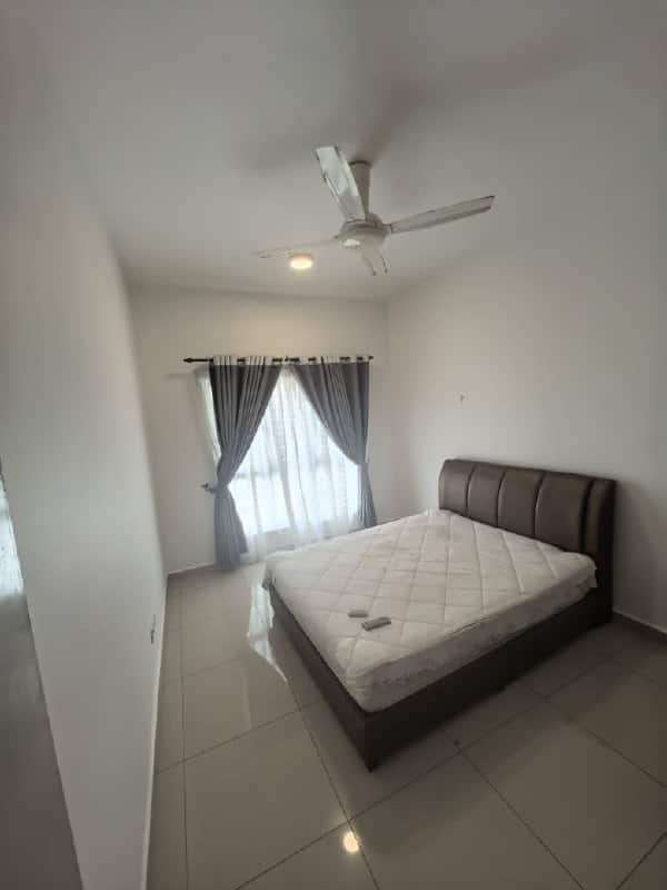 Condo Larkin 7