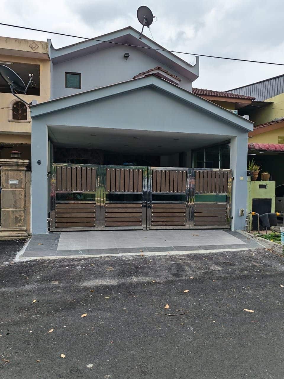 House Gelang Patah