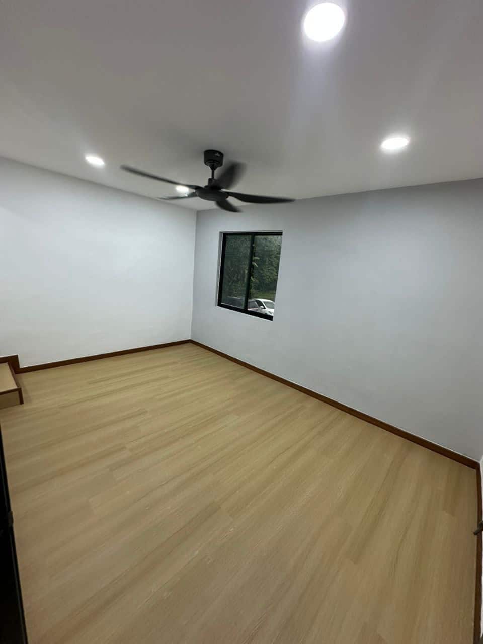 Double Storey Low Cost Johor Jaya Plentong 4