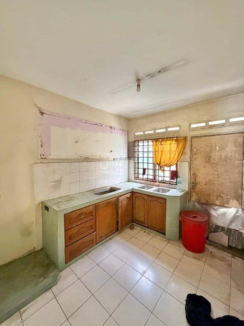 House Taman Desa Tebrau 7