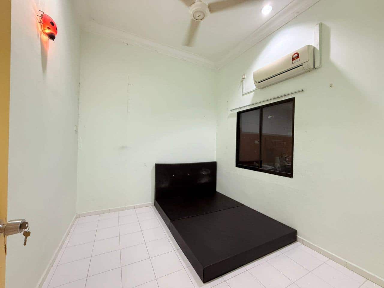 Single Storey Terrace Taman Mutiara Rini 8