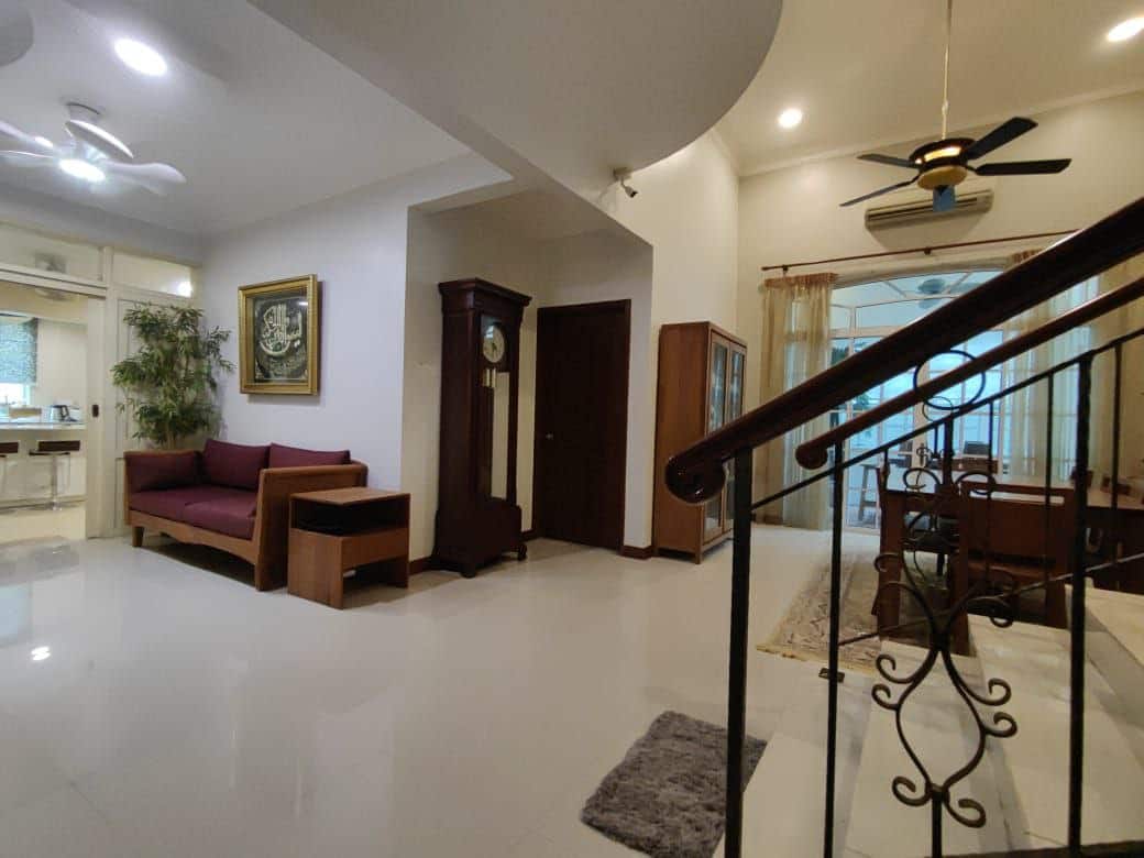 2.5 storey Semi D Redang Villa 4
