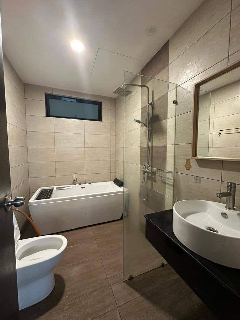 Studio Molek Regency 5