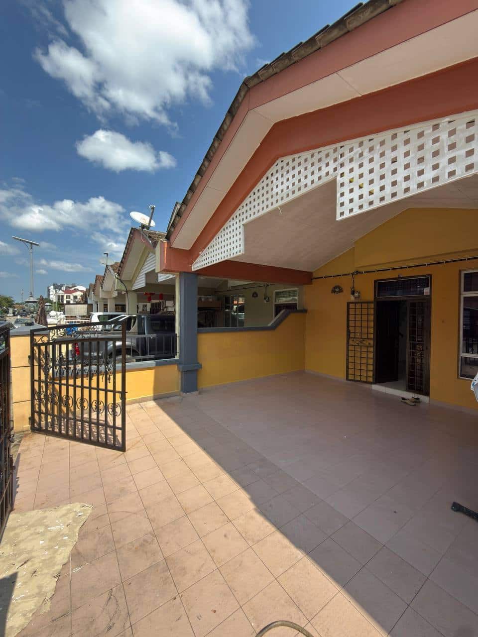 Double Storey Terrace Bandar Seri Alam