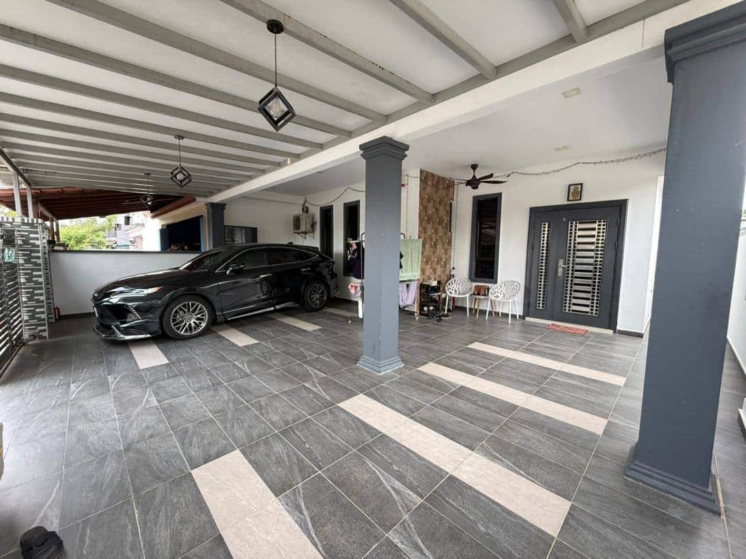 2.5-Storey Terrace Taman Scientex Pasir Gudang 2
