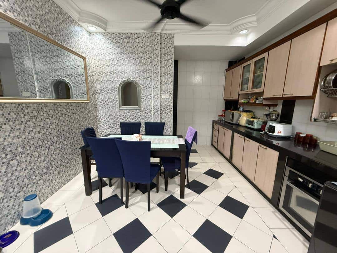 2.5-Storey Terrace Taman Scientex Pasir Gudang 12