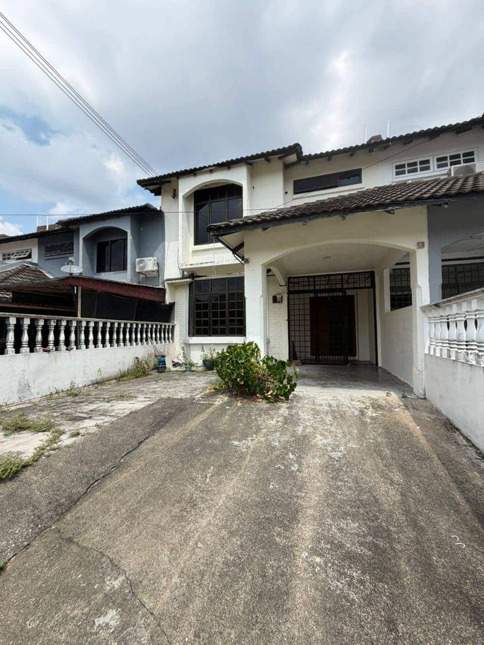 1.5 Storey Jalan Laman Setia 5