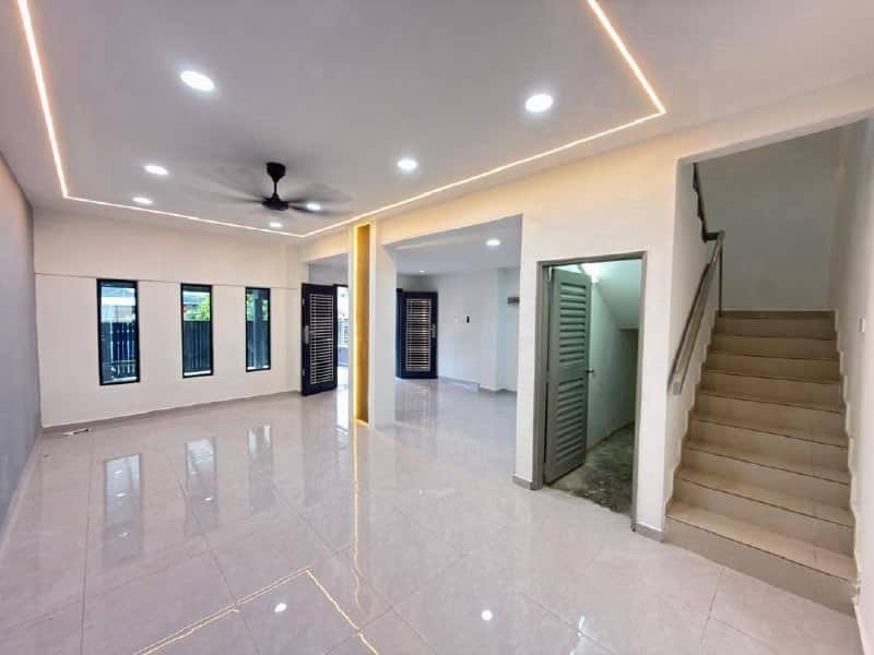 Double Storey Terrace Taman Skudai Baru