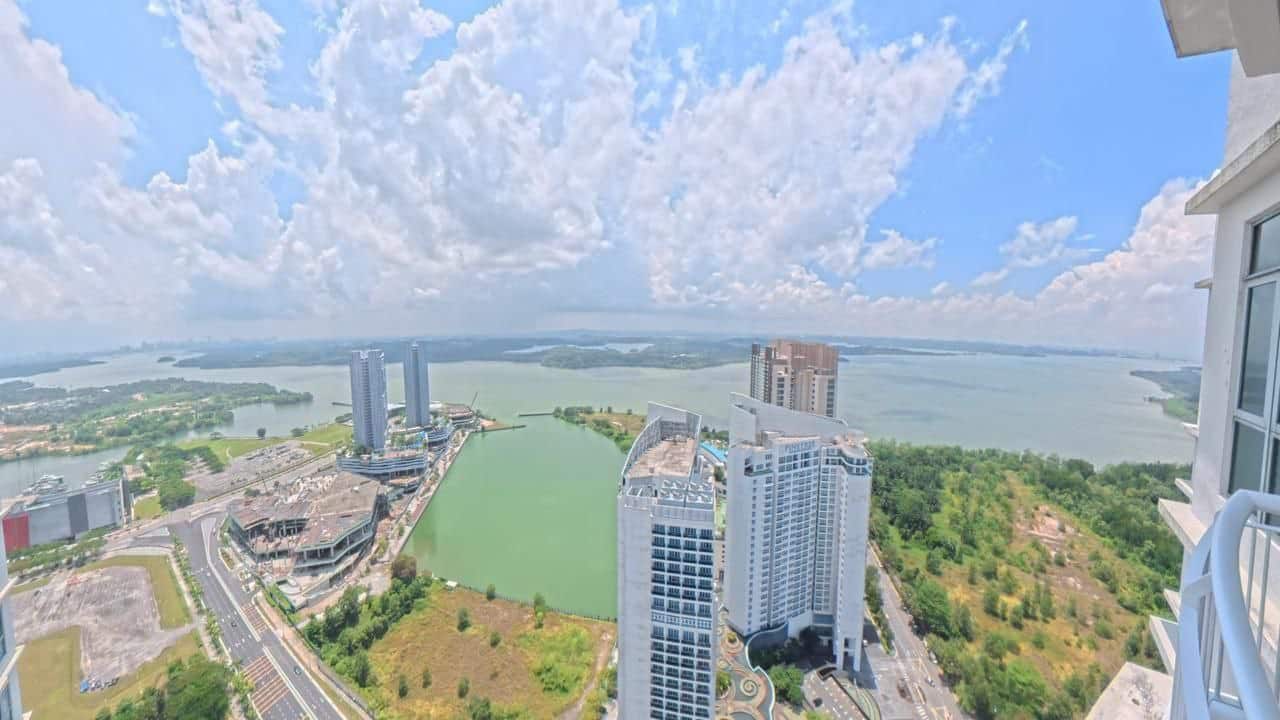 Penthouse Teega