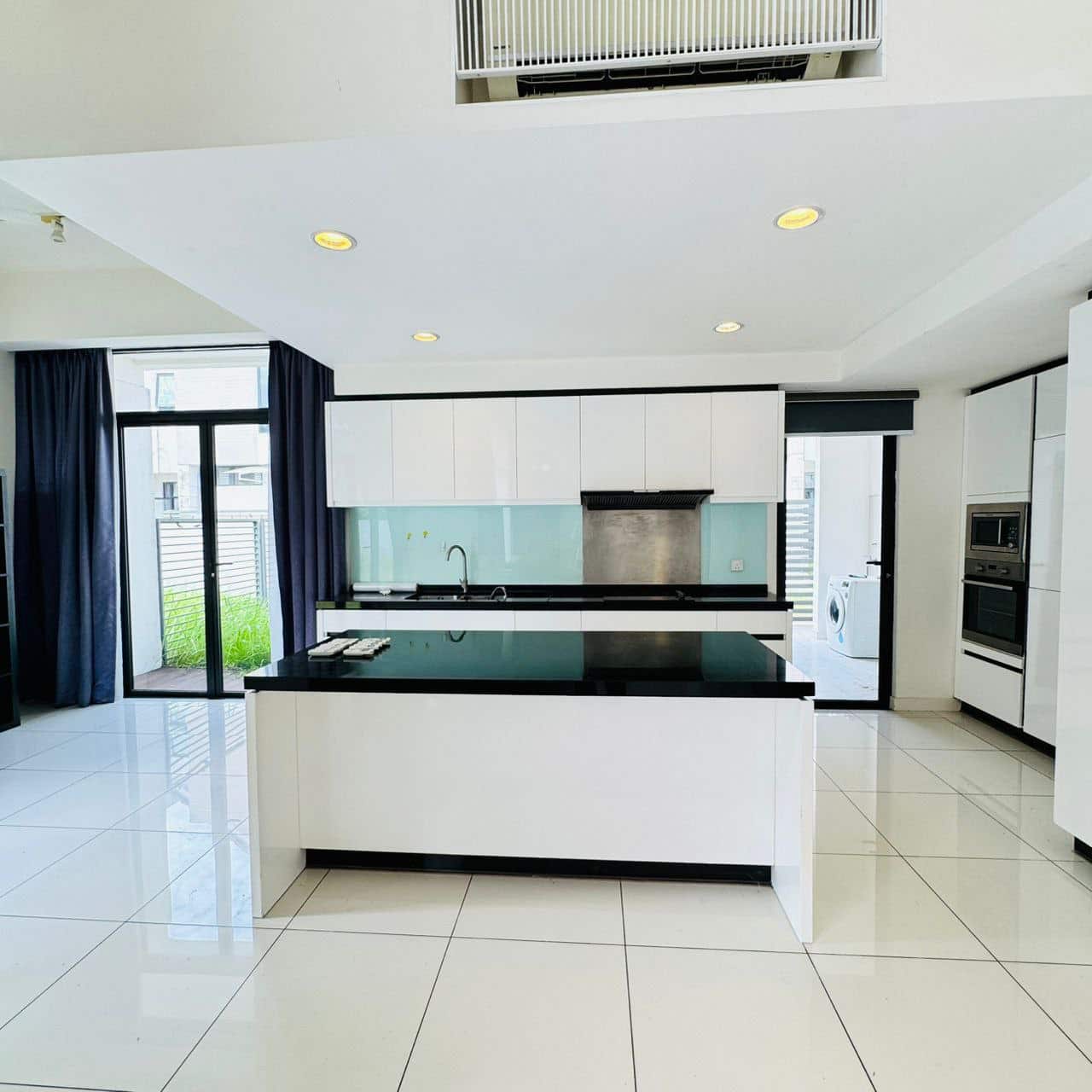 Double storey garden terrace Corner lot Avira Medini Iskandar