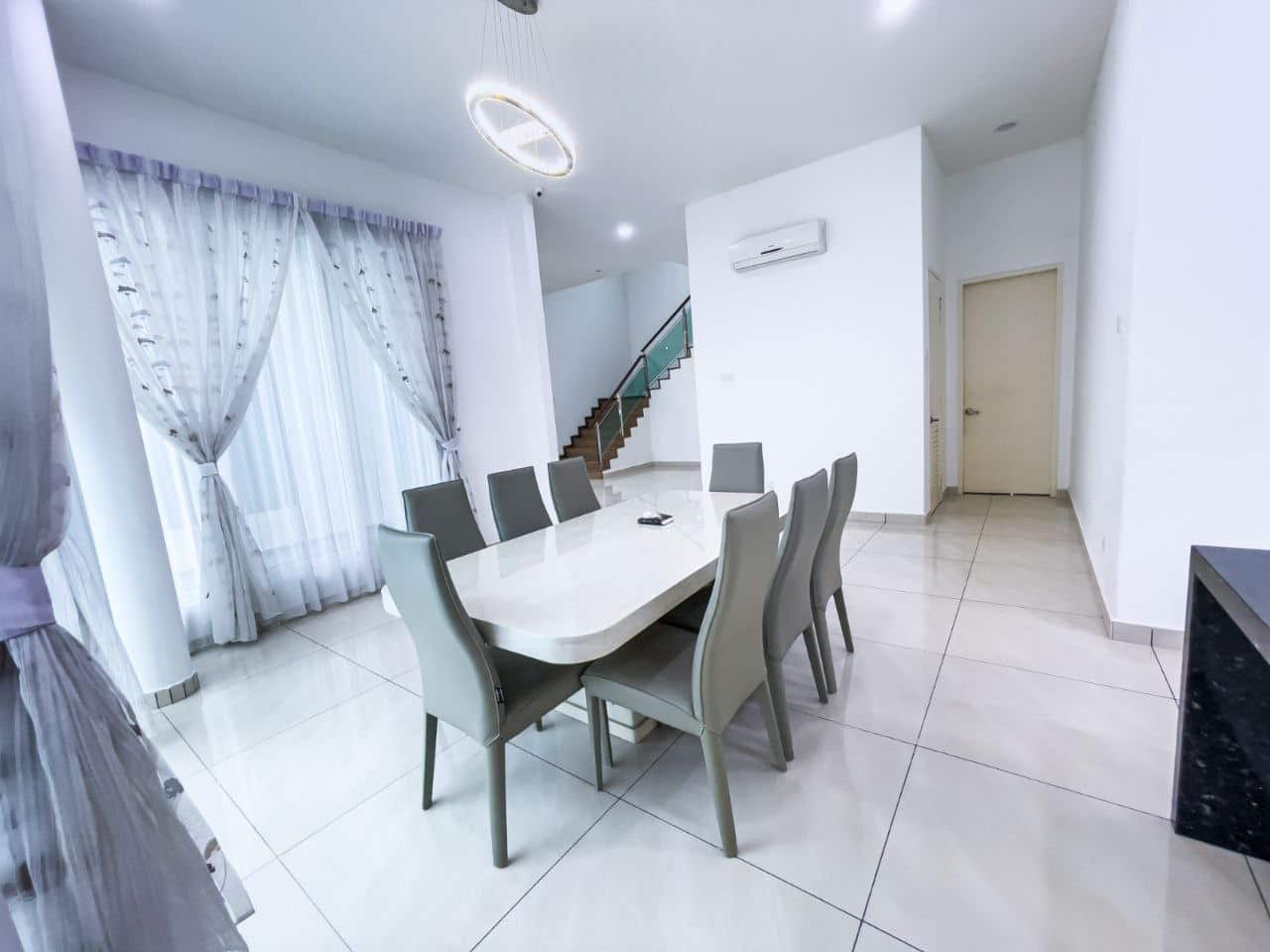 3-Storey Bungalow Taman Desa Tebrau 6