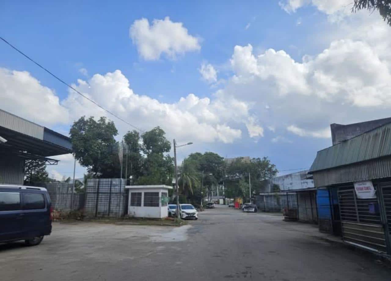 1.5 Storey Semi-D Factory Jalan Bertam 3