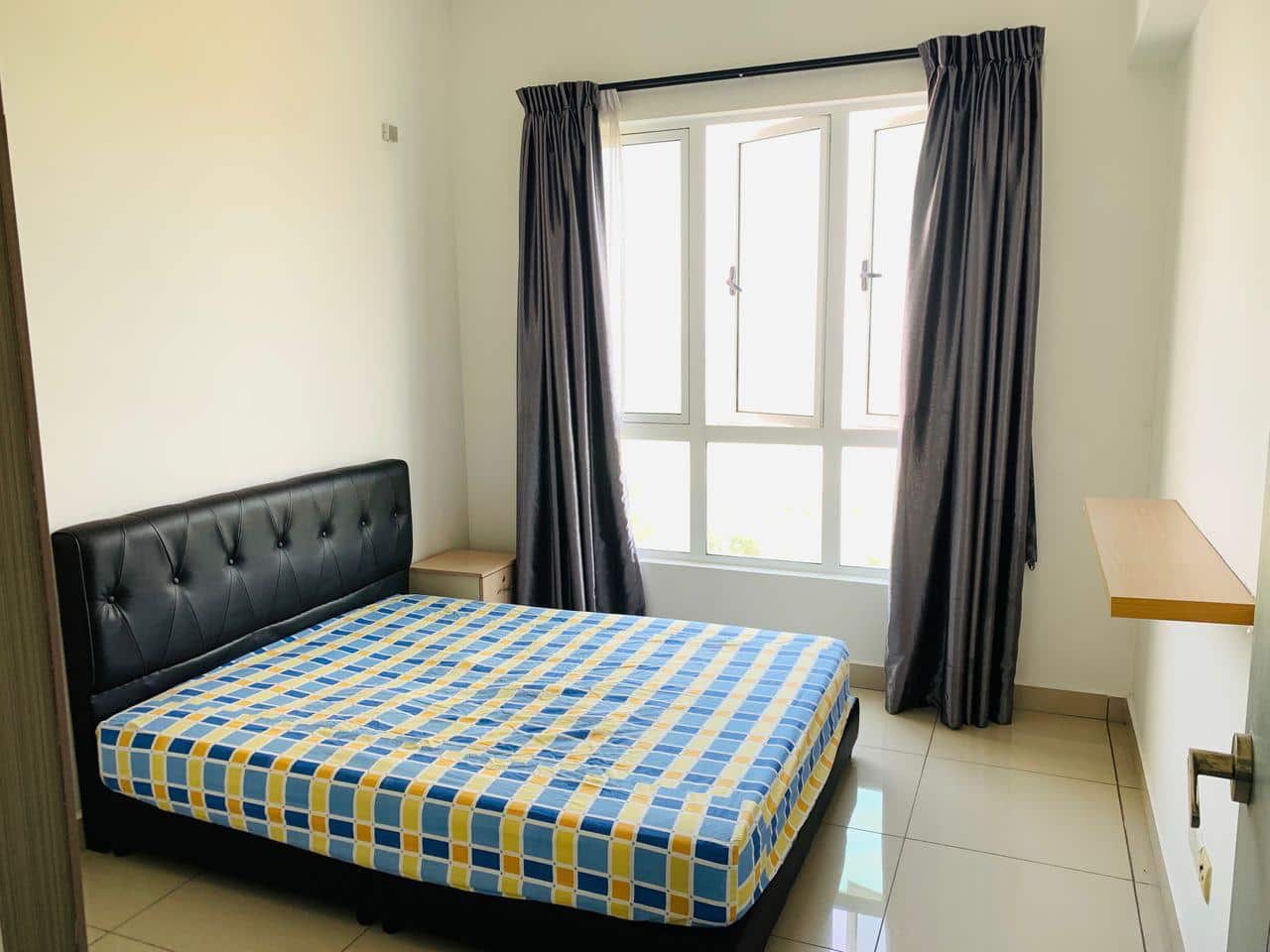 Condo Danga Bay 6