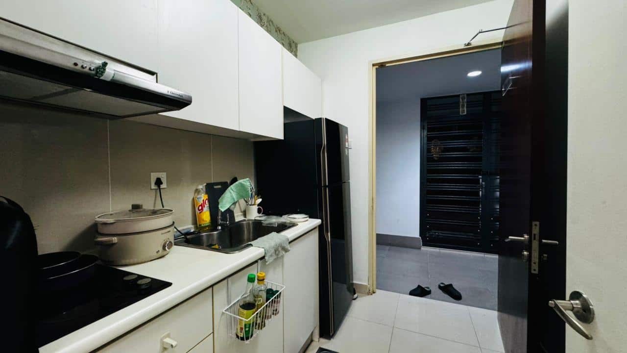 Studio PARC Regency 4